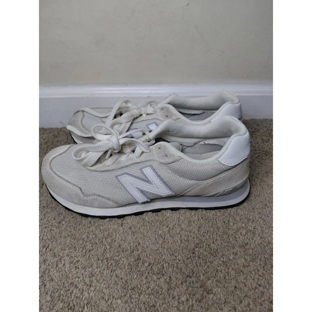 New Balance 515v3 Unisex Men Size 6.5 Women Size 8B Gray Suede